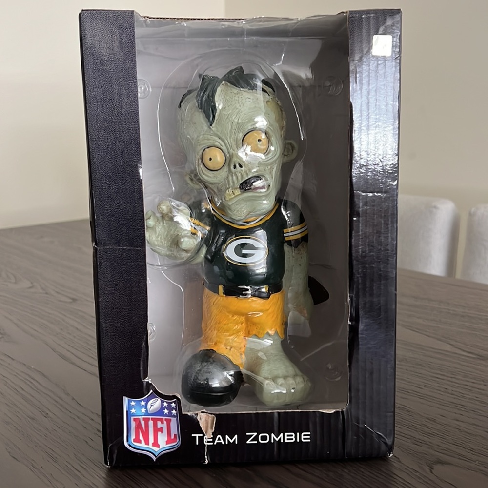 NFL COLLECTIBLE -GB PACKERS